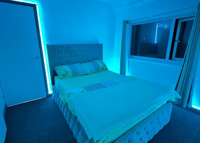 Luxproperties