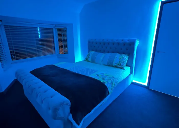 Luxproperties